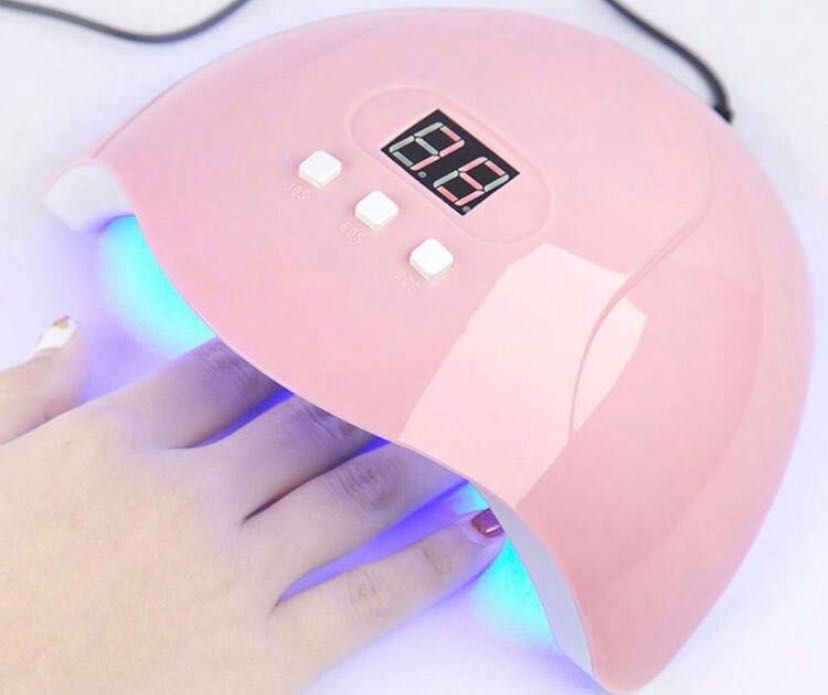 Лампа за Гел лак  маникюр педикюр