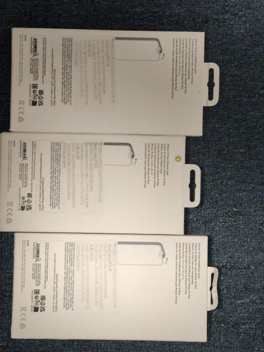 Husa originala iPhone 15 plus , wooven și silicon