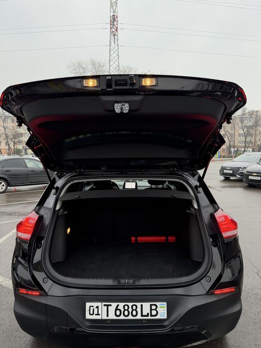 Продаю Tracker 2 Redline 2022 Xitoy