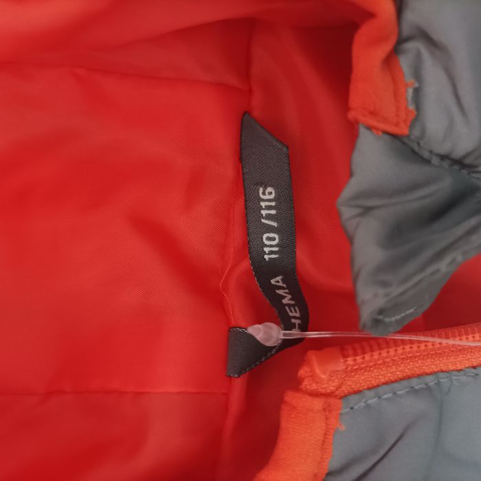 Ново преходен сезон яке 110-116см