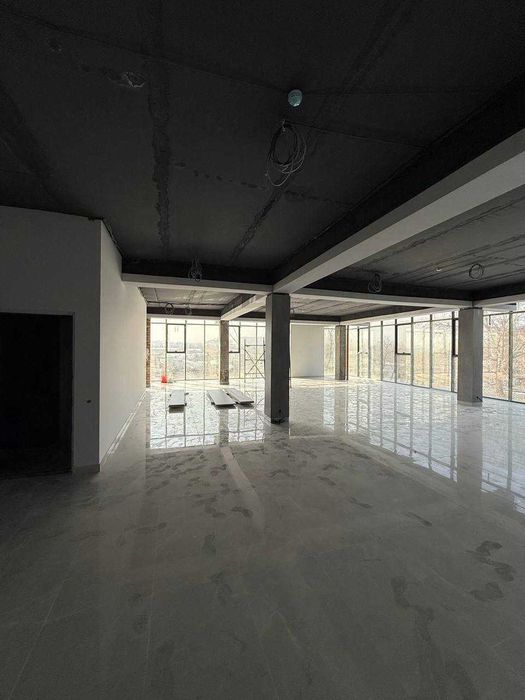 Продаётся Здание ВДОЛЬ ДОРОГИ 1000м2 С ремонтом Гидрометцентр (N131)