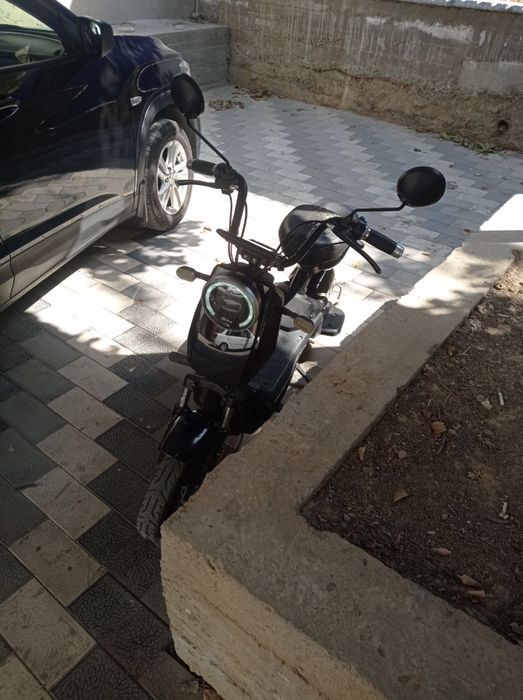 Скутер продается