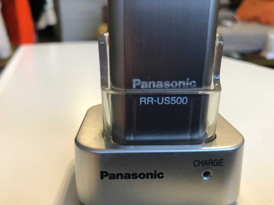 Panasonic Compact IC Recorder (RR-US500)-компактен стерео диктофон
