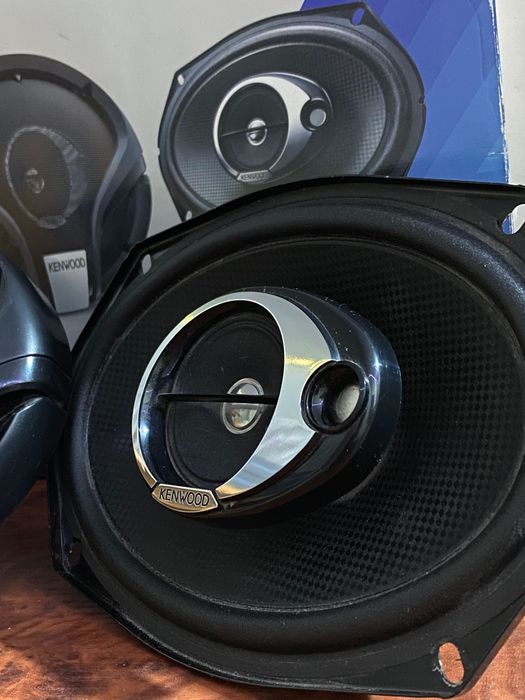 kalonka sotiladi KENWOOD