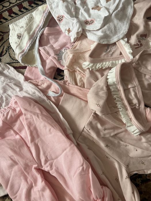 Новорожденный киімдер берем .