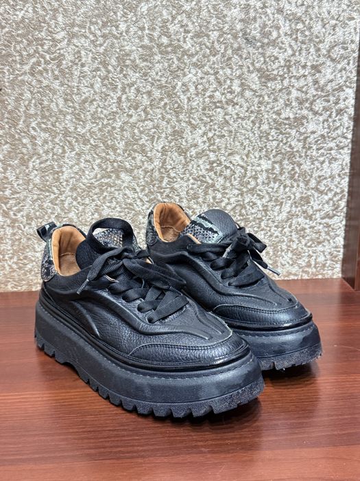 Ботинки кожа новые