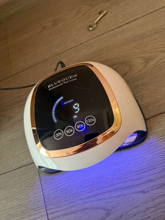 Ув лед лампа с прахоуловител