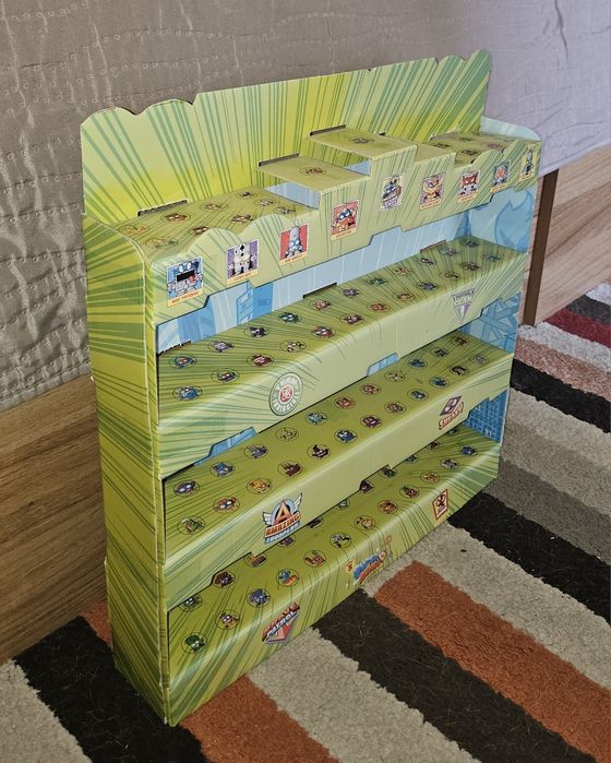 Figurine SuperZings Seria 3. Colecția completă + vitrina oficială cadou