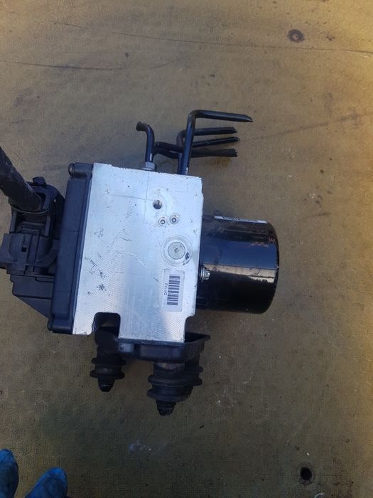 Pompă abs vw passat b6 motor 1,9 tdi