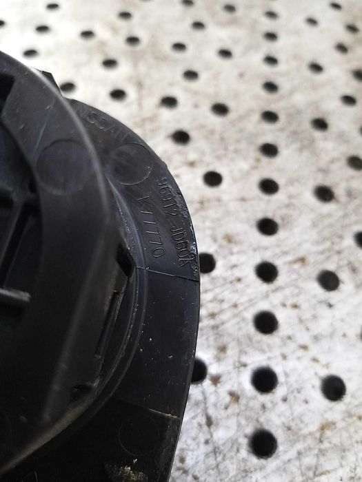 Buton actionare diferential nissan qashqai j10 96912jd60a