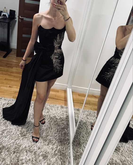 Rochie scurtă neagră bby