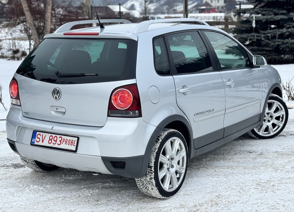 VW POLO CROSS - 1.4i - 75CP - 2007 - IMPECABIL