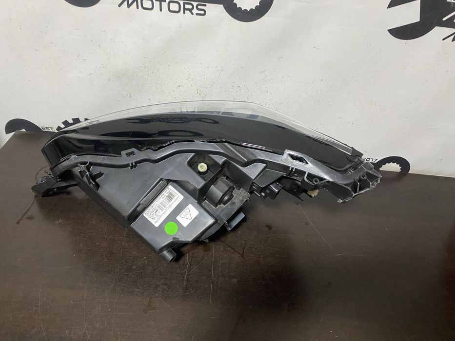 Far dreapta full led Peugeot 208  2008 an 2019-2023