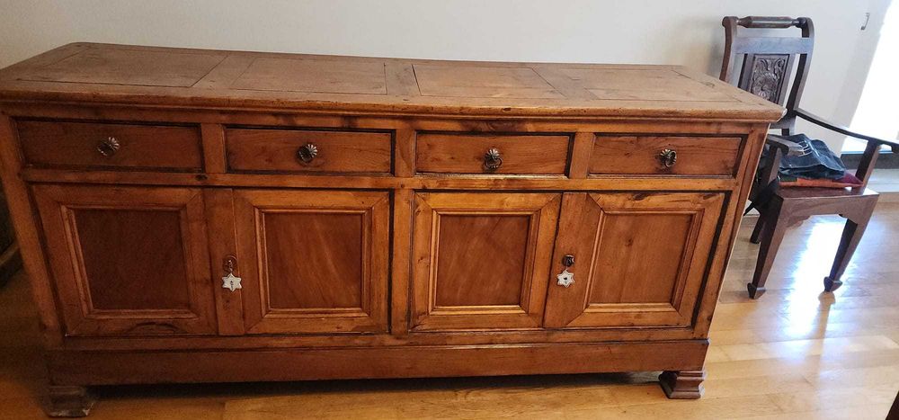 Buffet mare din lemn masiv (Comodă)