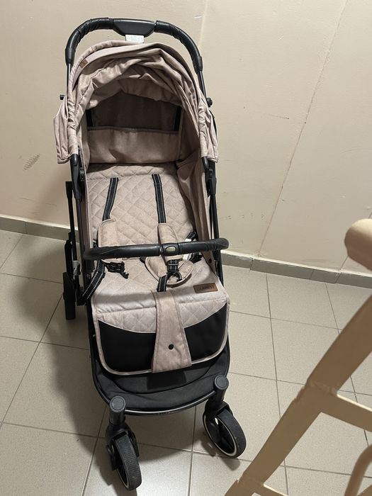 Продам коляску всесезонную