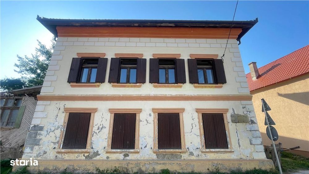 Casa speciala cu istorie de vanzare Jimbor | Fosta scoala