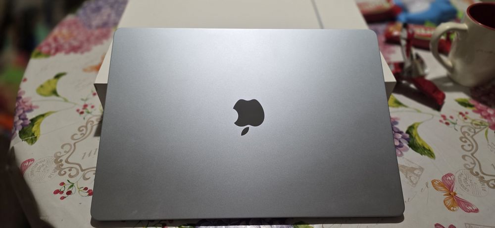 Лаптоп MacBook 15 inch