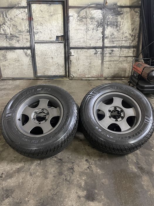 Продам диски с резиной R17