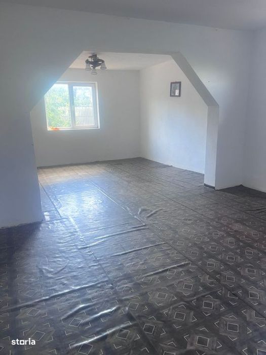 Casa 300 mp,afacere (camin batrani, pensiune), zona Breasta