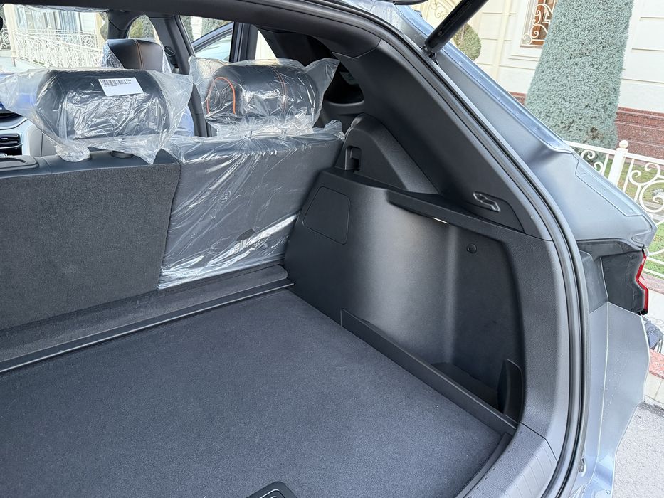 BYD Song Plus EV Full Позиция EVRO Состаяние Какновый Небитая