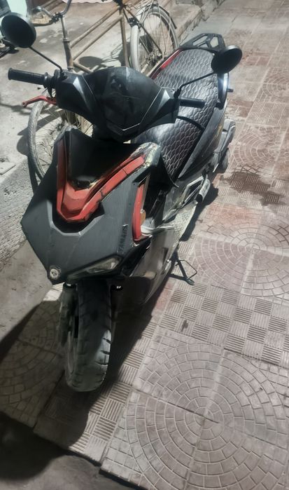 Skuter benzin Italia R2