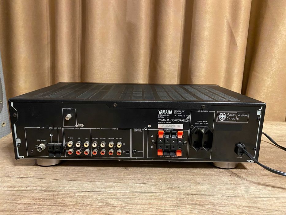 Yamaha RX-460, amplituner