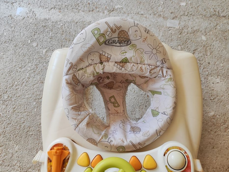 Бебешка проходилка Graco