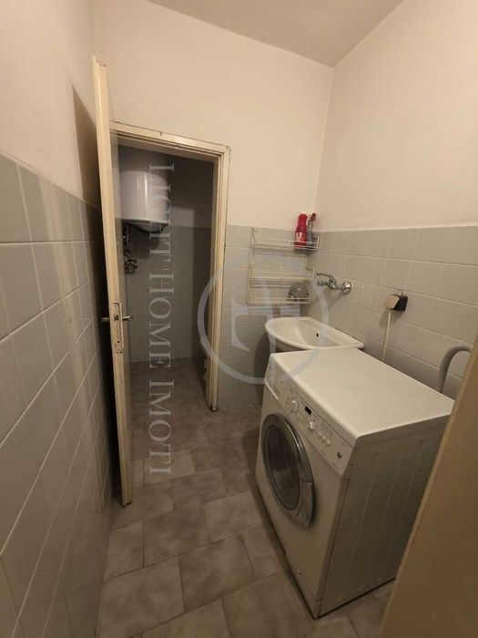 Продава се Тристаен апартамент в Пловдив, Център - 105 кв.м за 2286 €/кв.м - Снимка #14