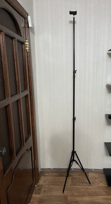 Штатив для съемок