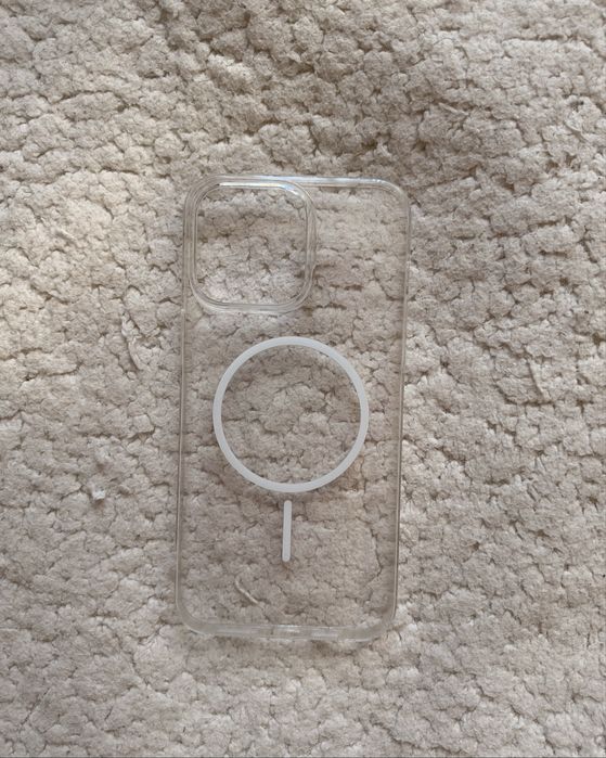 Чехлы на iPhone 15 Pro Max