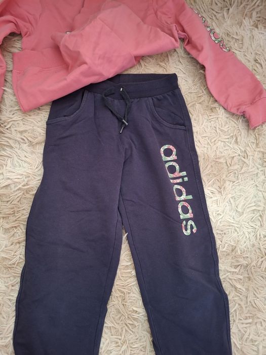 Спортивные костюмы