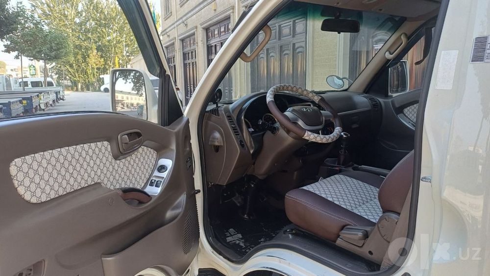 Hyundai Porter sotiladi