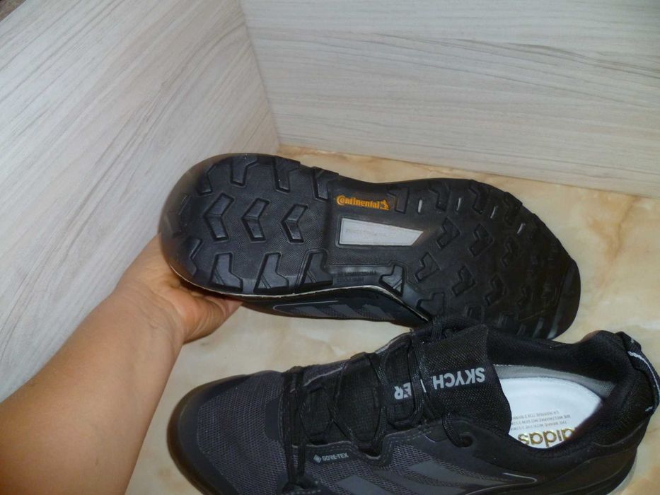 ADIDAS Gore-tex №47