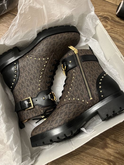 Сапоги Michael kors новые