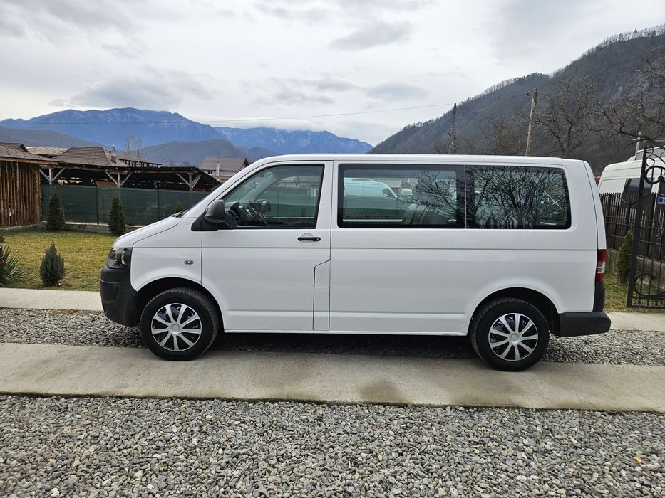 Vw /t5/ 8+1/2015/Impecabil/