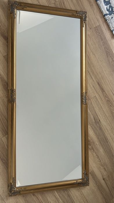 Oglindă lemn masiv aurie