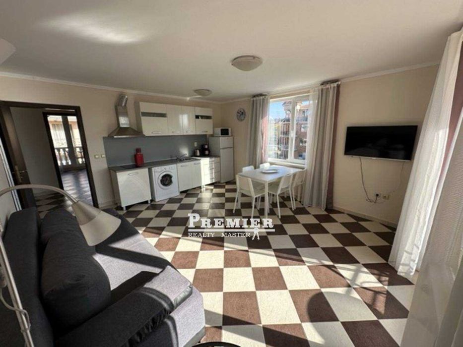 Продава се Двустаен апартамент в Созопол - 73 кв.м за 1332 €/кв.м - Снимка #3