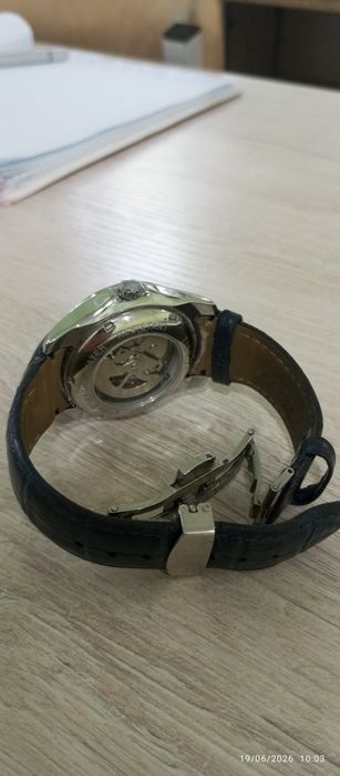 Tissot mexanik soat holati rasmdagidek