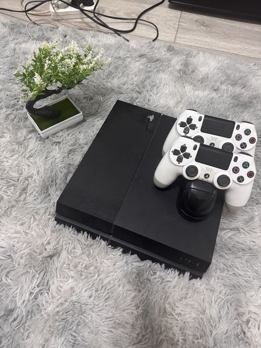 Playstation 4 ПРОШИТАЯ gold hen 12.52