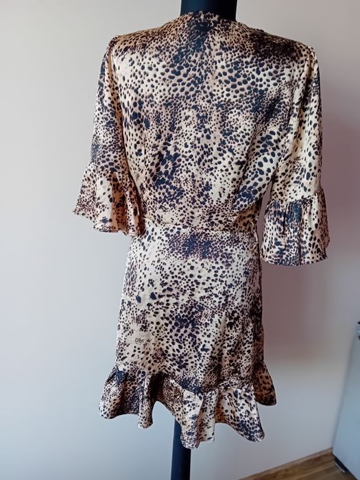 НОВА Дамска мини рокля с леопардов принт