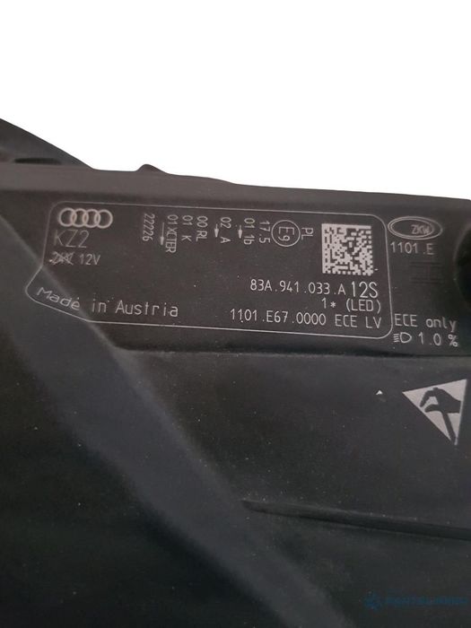 Far Stanga Fata Audi Q3 F3B 2018 -> 83A941033A
