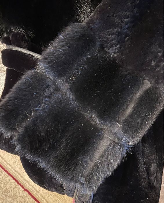 Продам шубу мутон