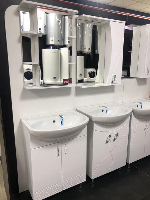 Шкаф для ванной комнаты