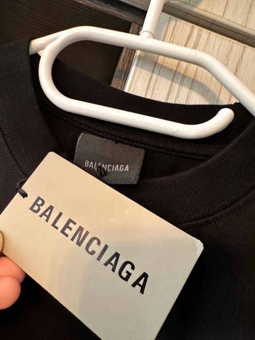 Tricou Balenciaga