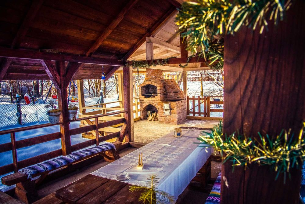 Cabană + 1,1 ha teren în Cacica | 150+ recenzii 5 stele