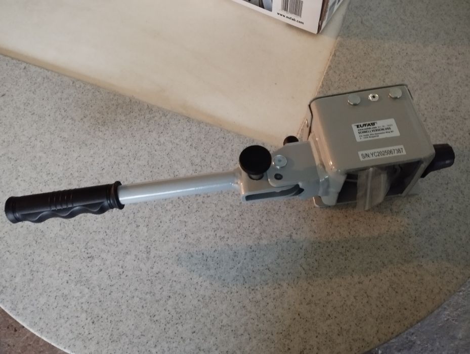 Закопчалка за багажник