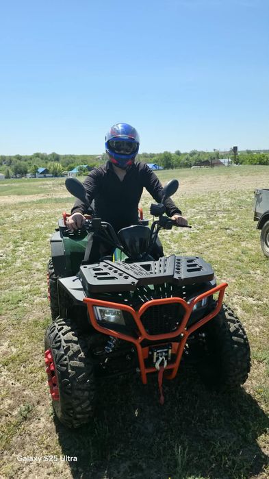 квадрацикл снегоход Hunter 200