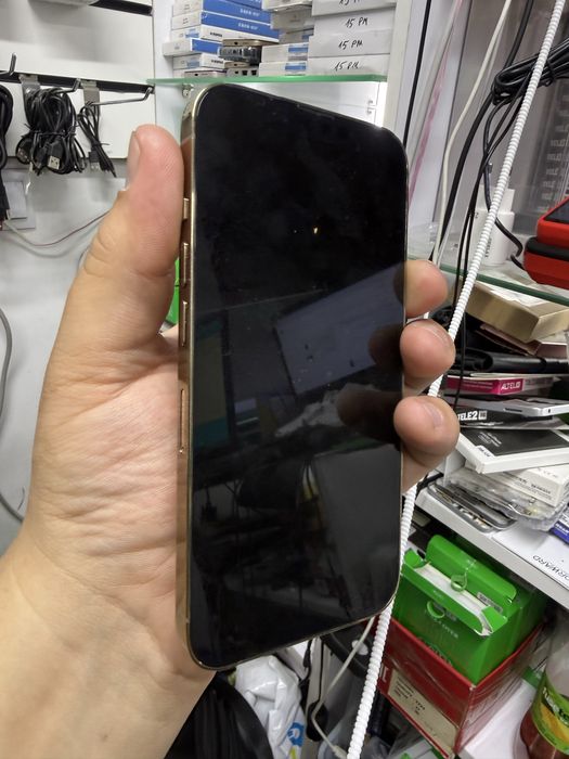 Iphone 13 pro, в отличном состоянии