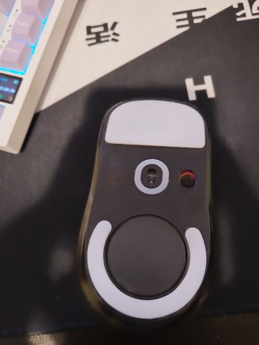 Продам Logitech G Pro Superlight