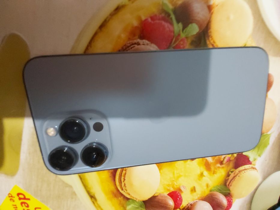 Vând iPhone 13 Pro 128 GB